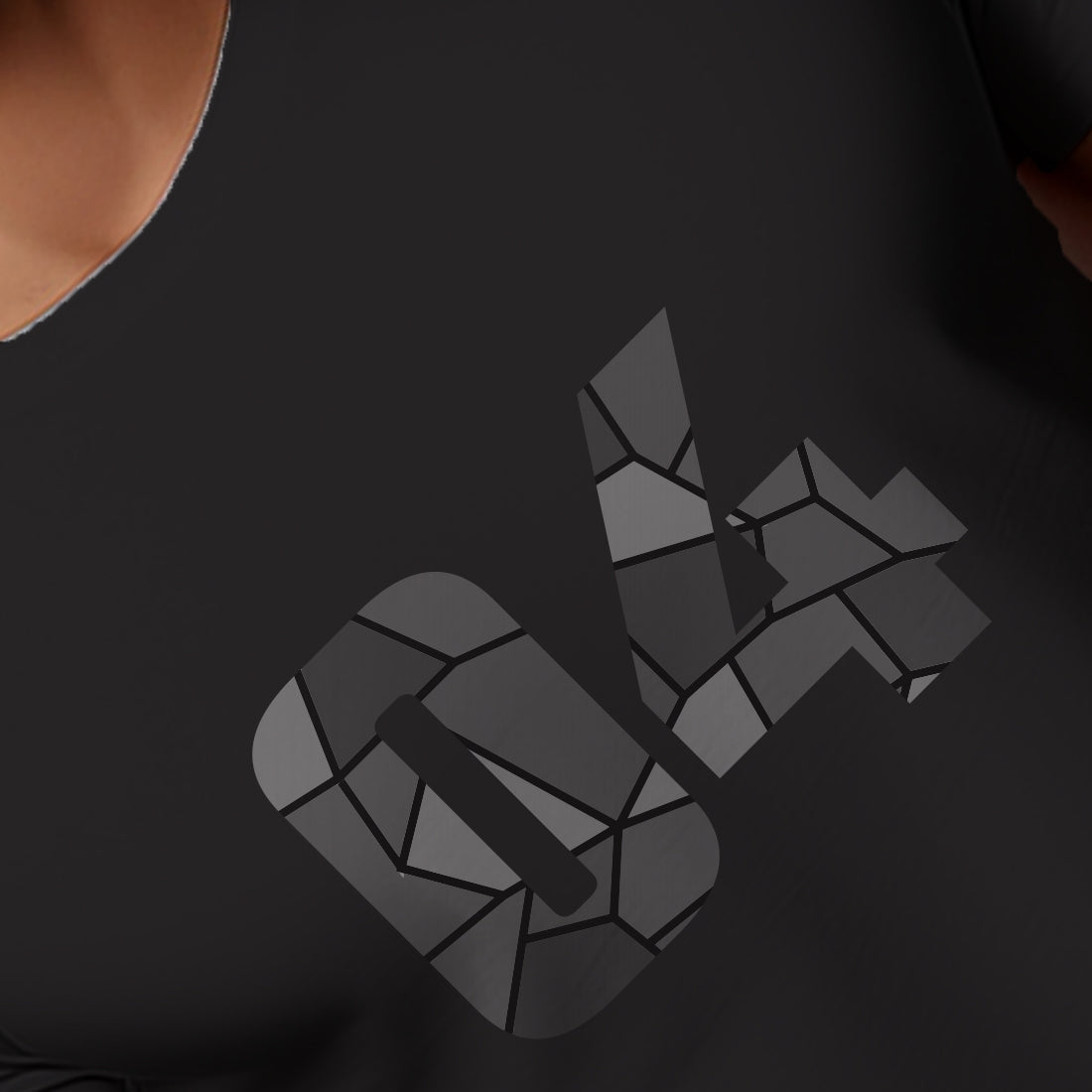 04 Number Men Unisex T-Shirt (Black)